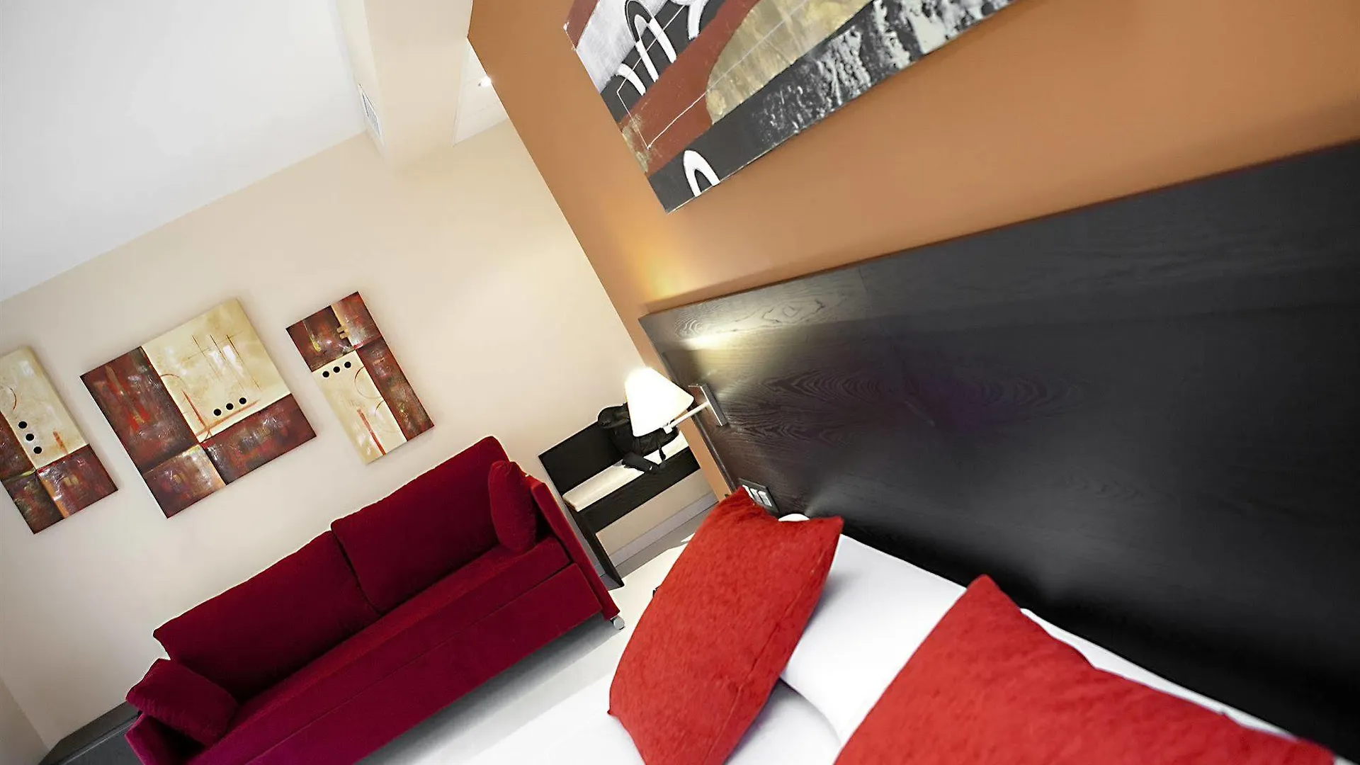 Hotel Exe Malaga Museos
