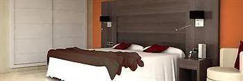 Exe Malaga Museos Hotel 3*,