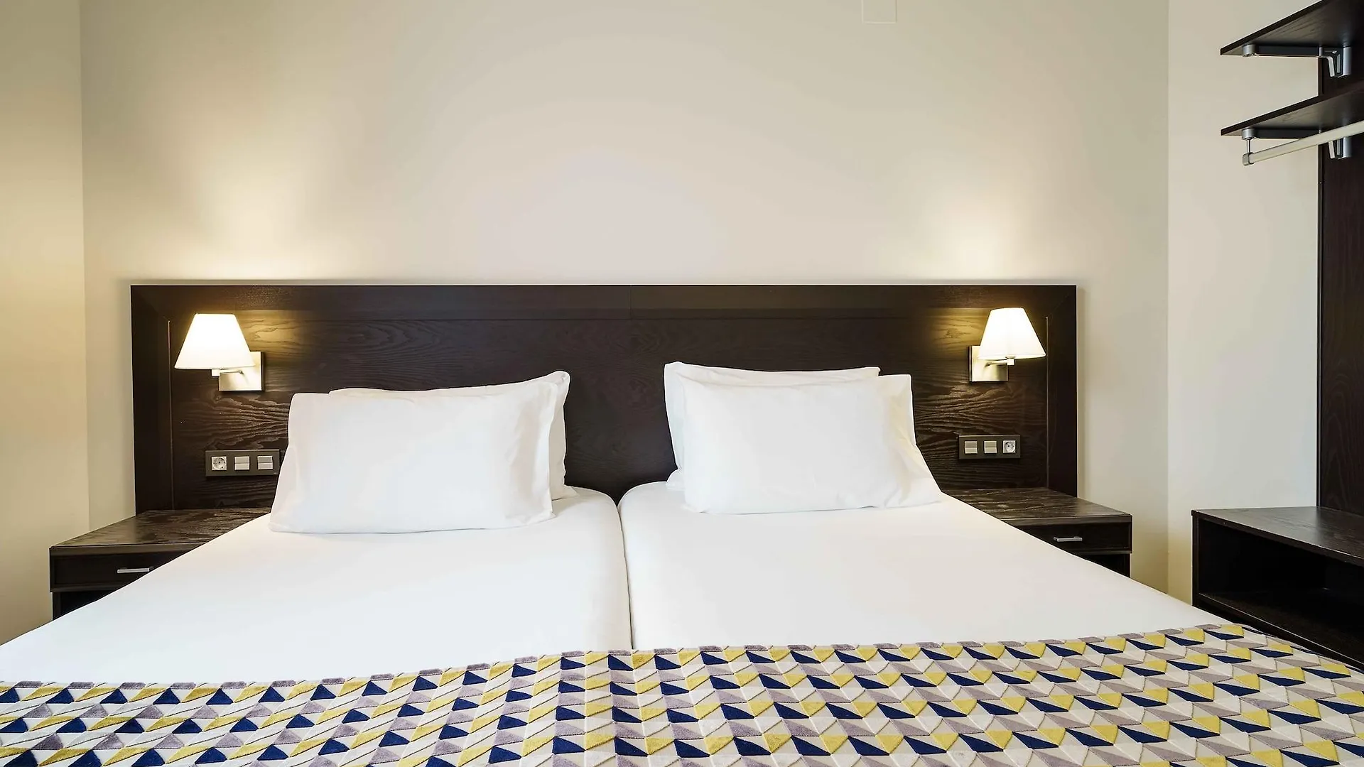 Hotel Exe Malaga Museos